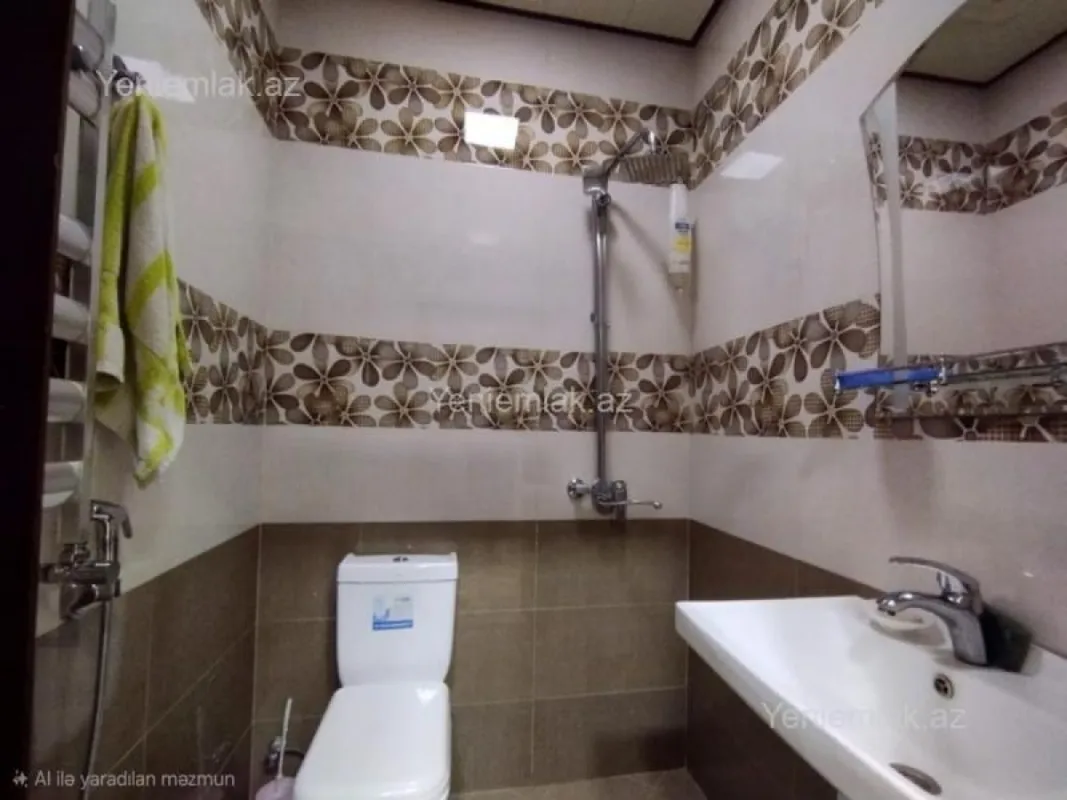 Satılır 3 otaqlı köhnə tikili 80 m²