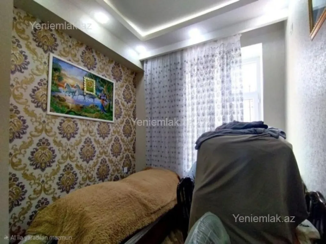 Satılır 3 otaqlı köhnə tikili 80 m²