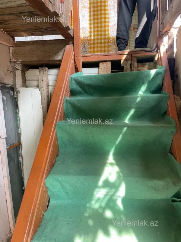 Satılır 4 otaqlı həyət evi 100 m²