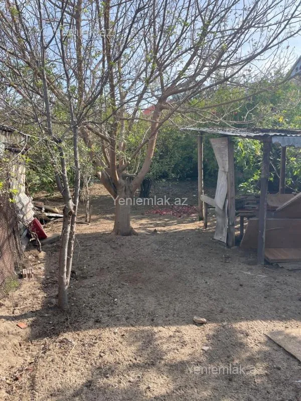 Satılır 4 otaqlı həyət evi 100 m²