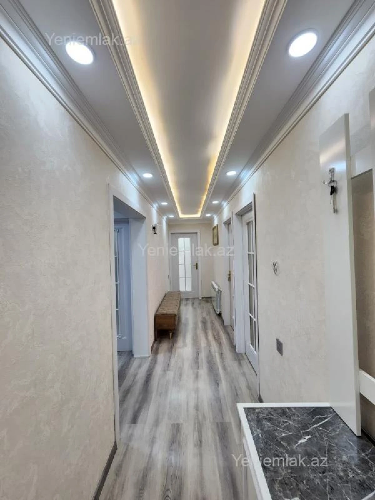 Satılır 5 otaqlı köhnə tikili 110 m²