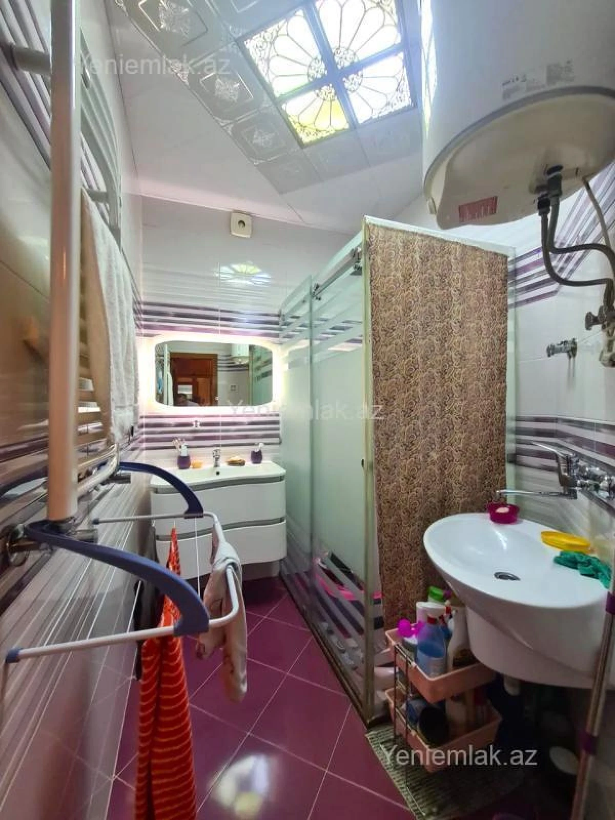 Satılır 3 otaqlı yeni tikili 110 m²