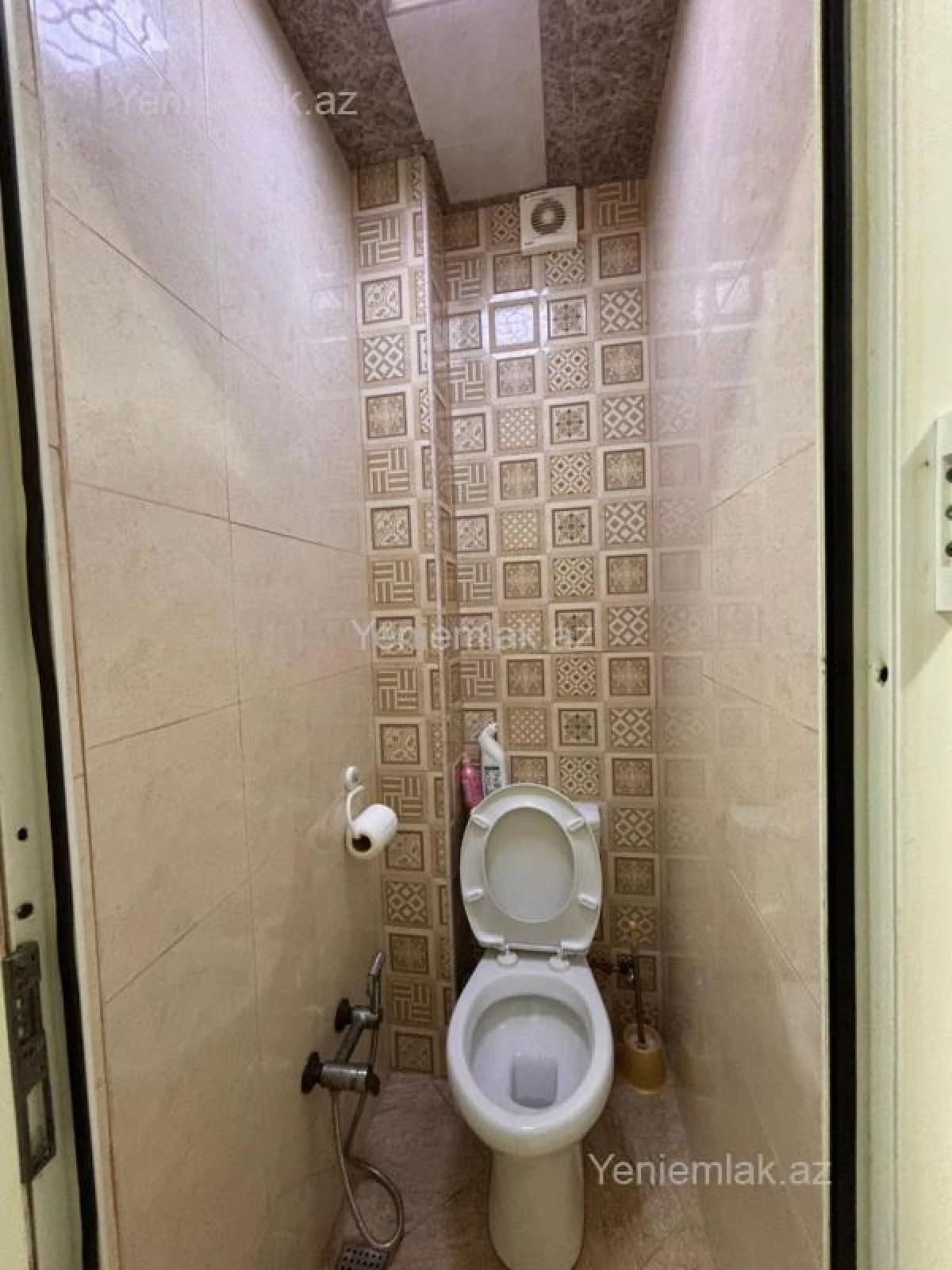 Satılır 4 otaqlı köhnə tikili 95 m²