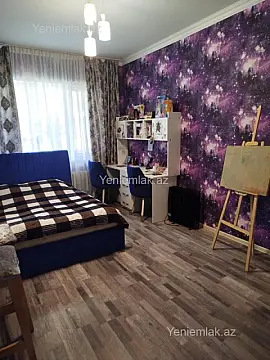 Satılır 4 otaqlı köhnə tikili 100 m²