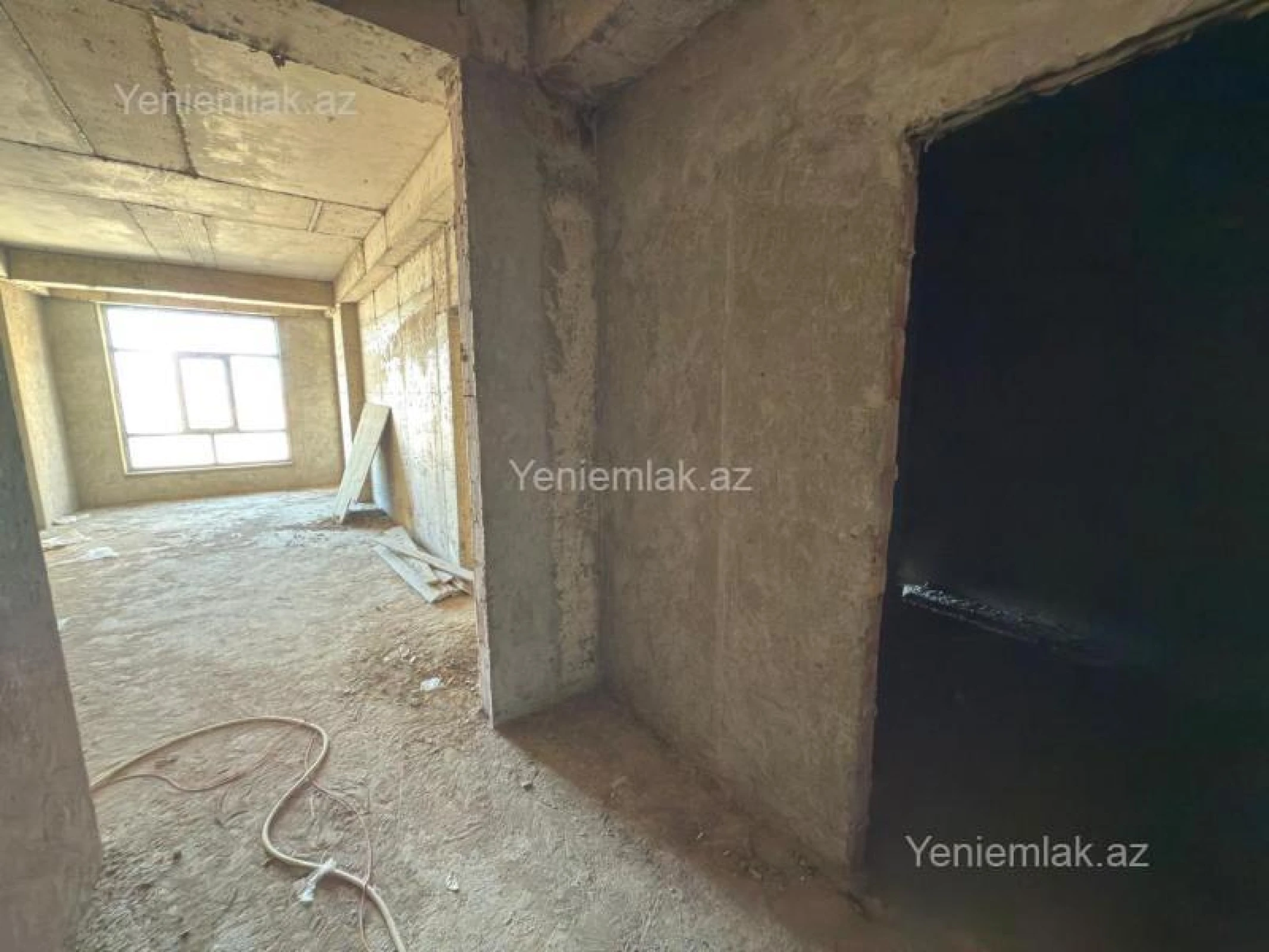 Satılır 2 otaqlı yeni tikili 69 m²