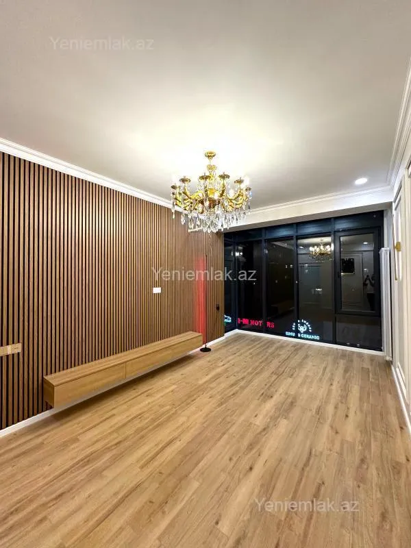 Satılır 3 otaqlı yeni tikili 105 m²