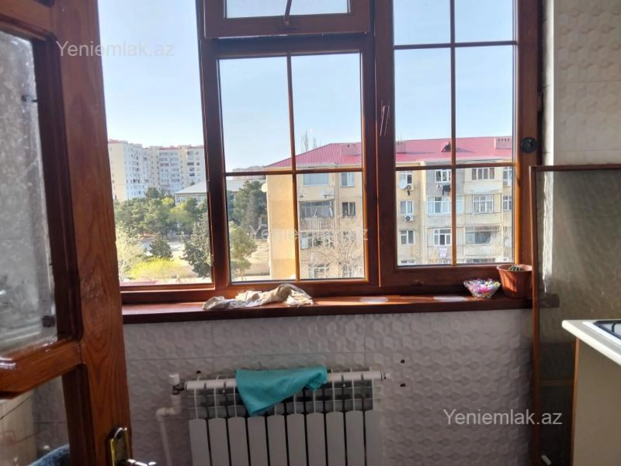 Satılır 2 otaqlı köhnə tikili 47 m²