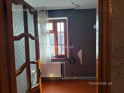 Satılır 2 otaqlı köhnə tikili 47 m²