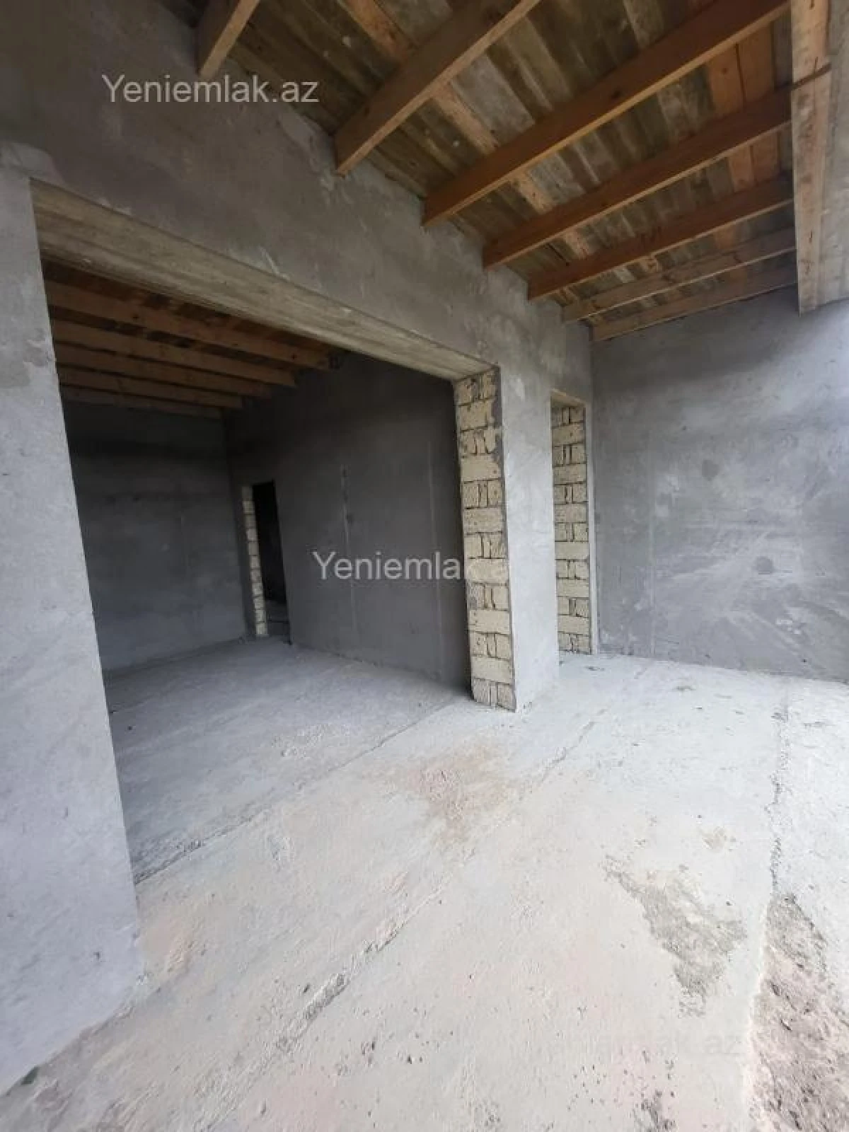 Satılır 5 otaqlı həyət evi 110 m²