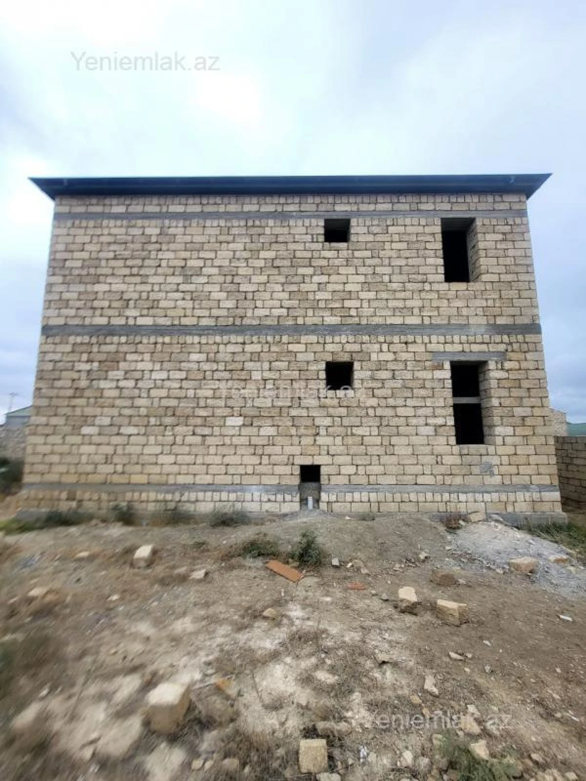 Satılır 5 otaqlı həyət evi 110 m²