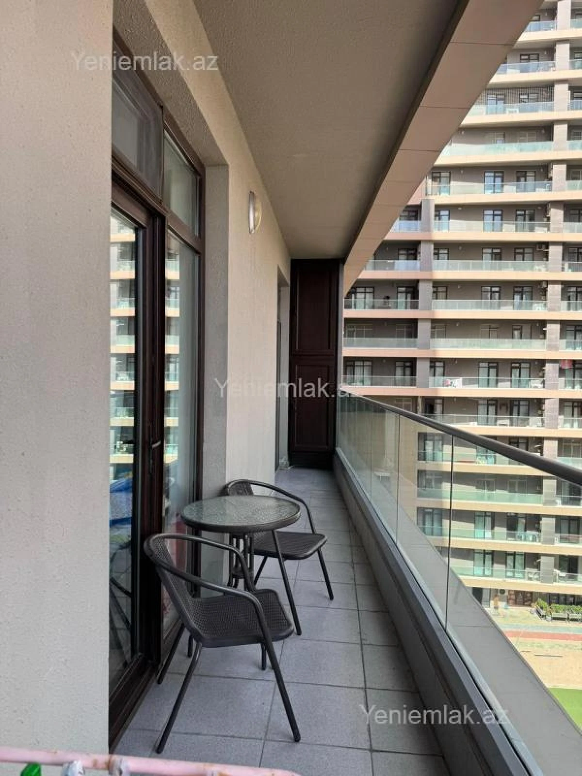 Satılır 2 otaqlı yeni tikili 100 m²