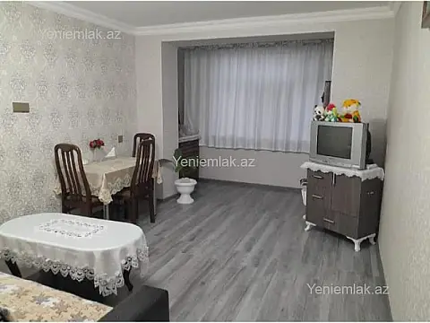 Satılır 2 otaqlı köhnə tikili 36 m²