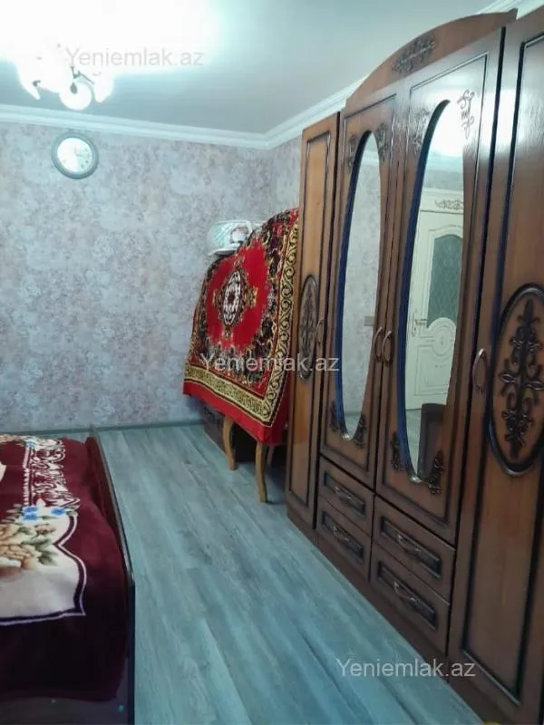 Satılır 2 otaqlı köhnə tikili 36 m²