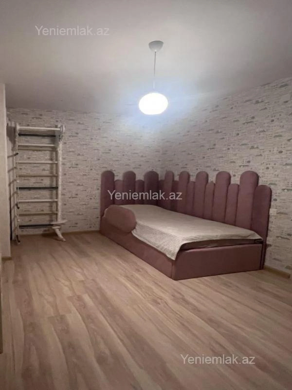 Satılır 3 otaqlı yeni tikili 80 m²