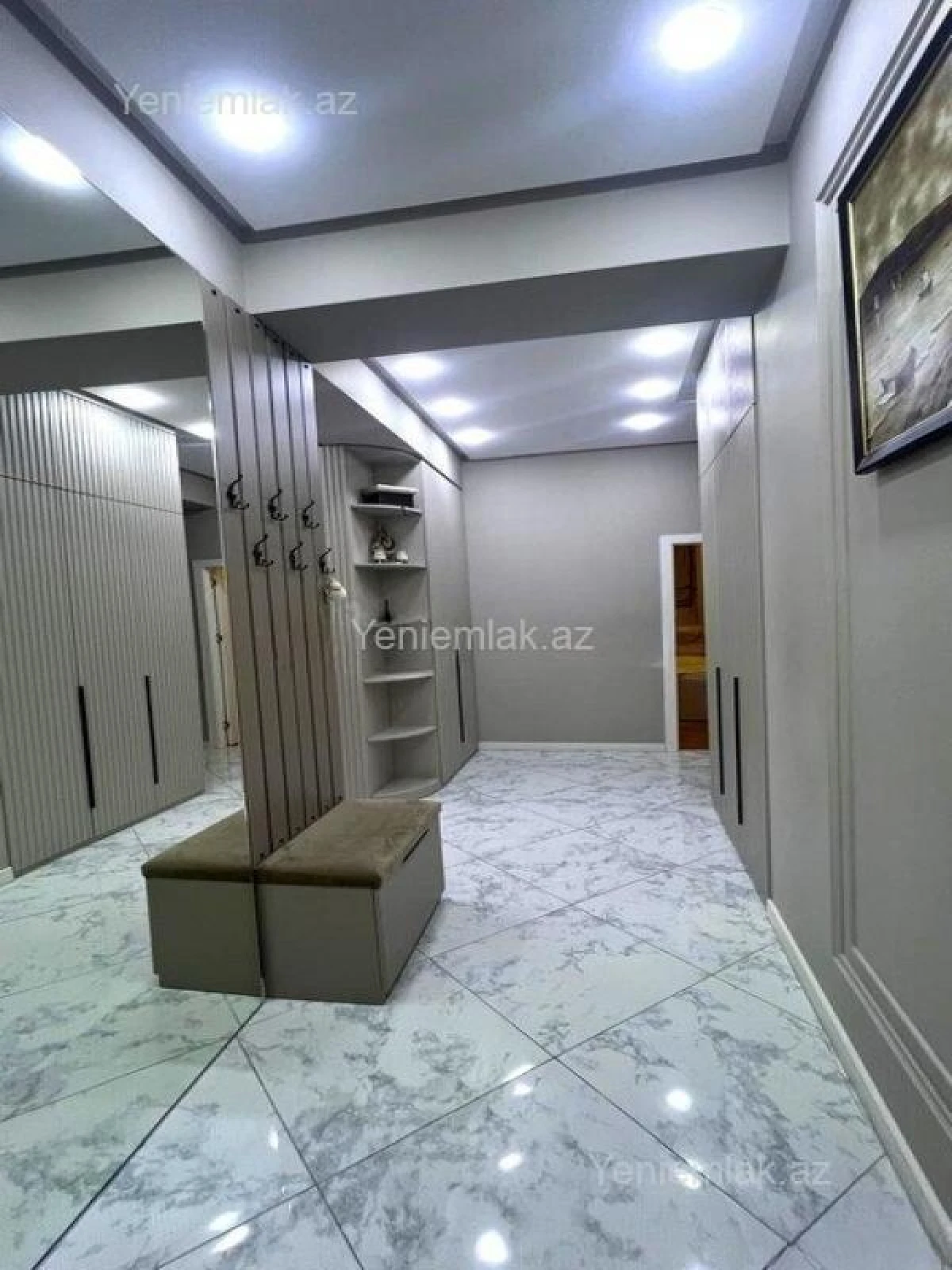 Satılır 4 otaqlı yeni tikili 120 m²