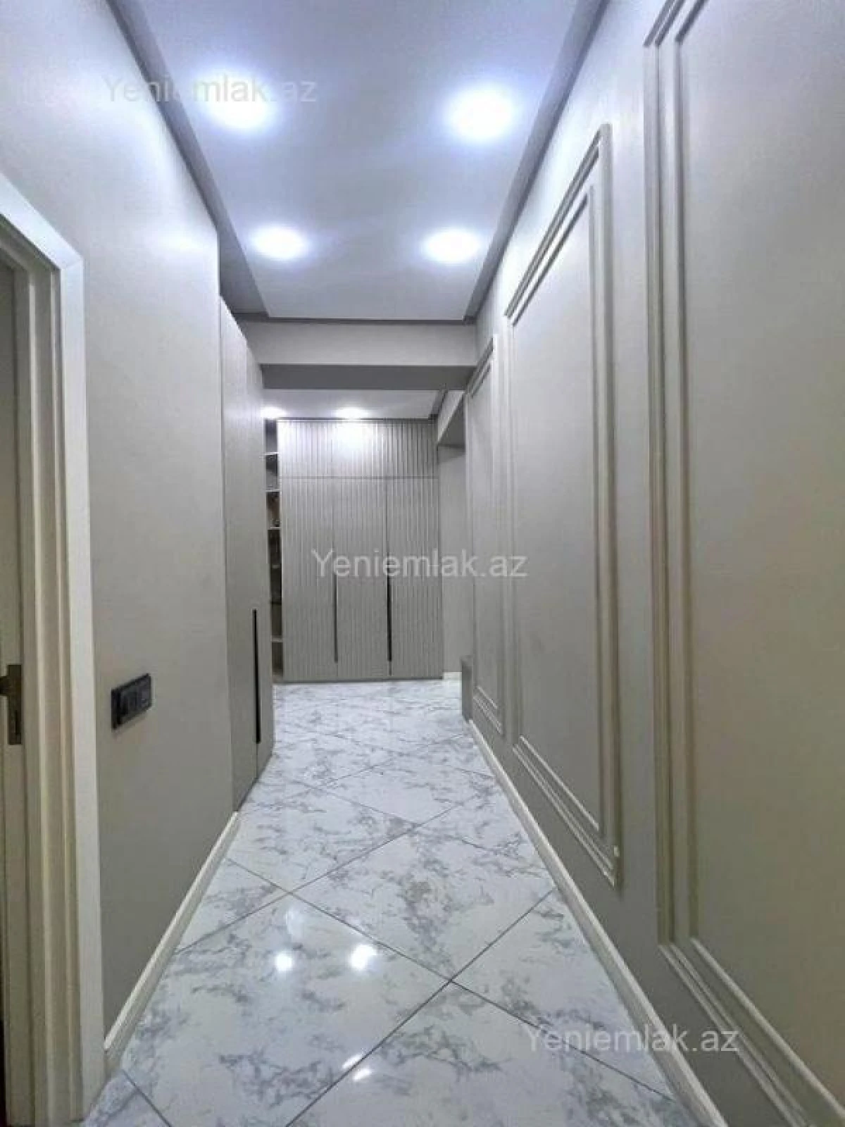 Satılır 4 otaqlı yeni tikili 120 m²