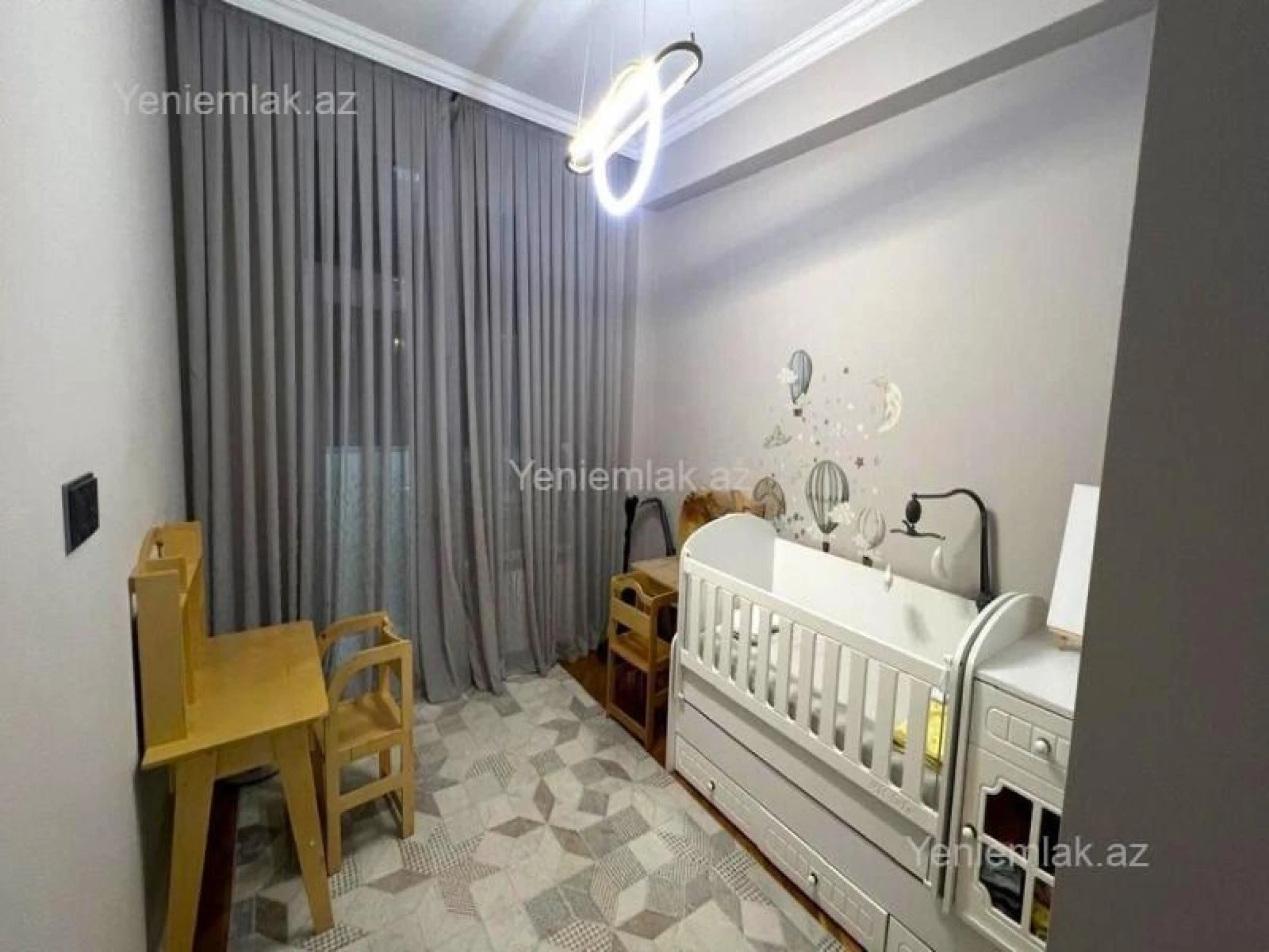 Satılır 4 otaqlı yeni tikili 120 m²