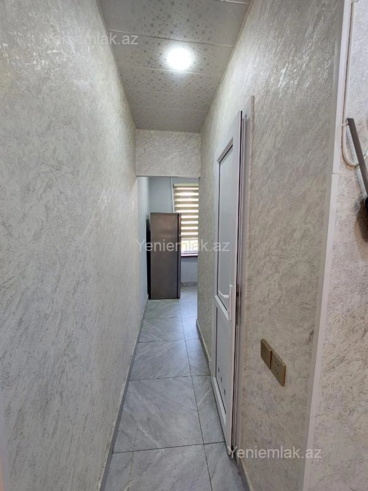 Satılır 3 otaqlı köhnə tikili 70 m²