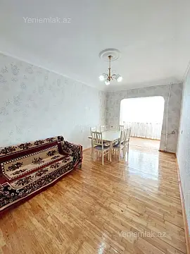 Satılır 3 otaqlı köhnə tikili 70 m²