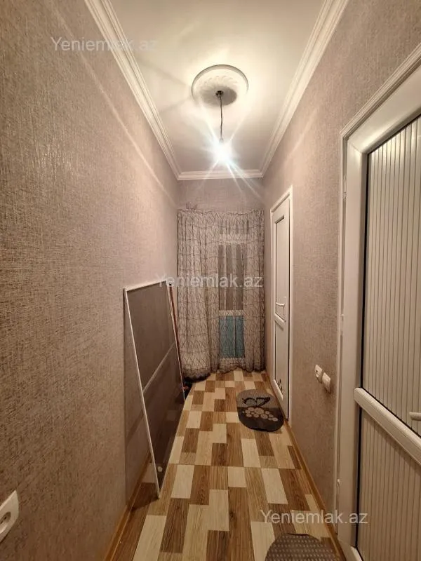 Satılır 4 otaqlı köhnə tikili 82 m²