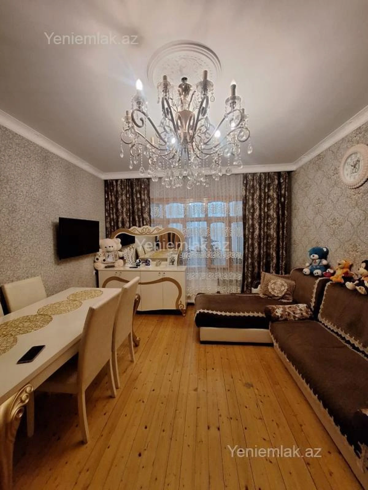 Satılır 4 otaqlı köhnə tikili 82 m²