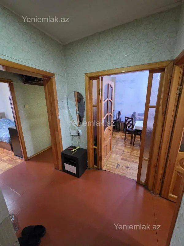 Satılır 3 otaqlı köhnə tikili 69 m²