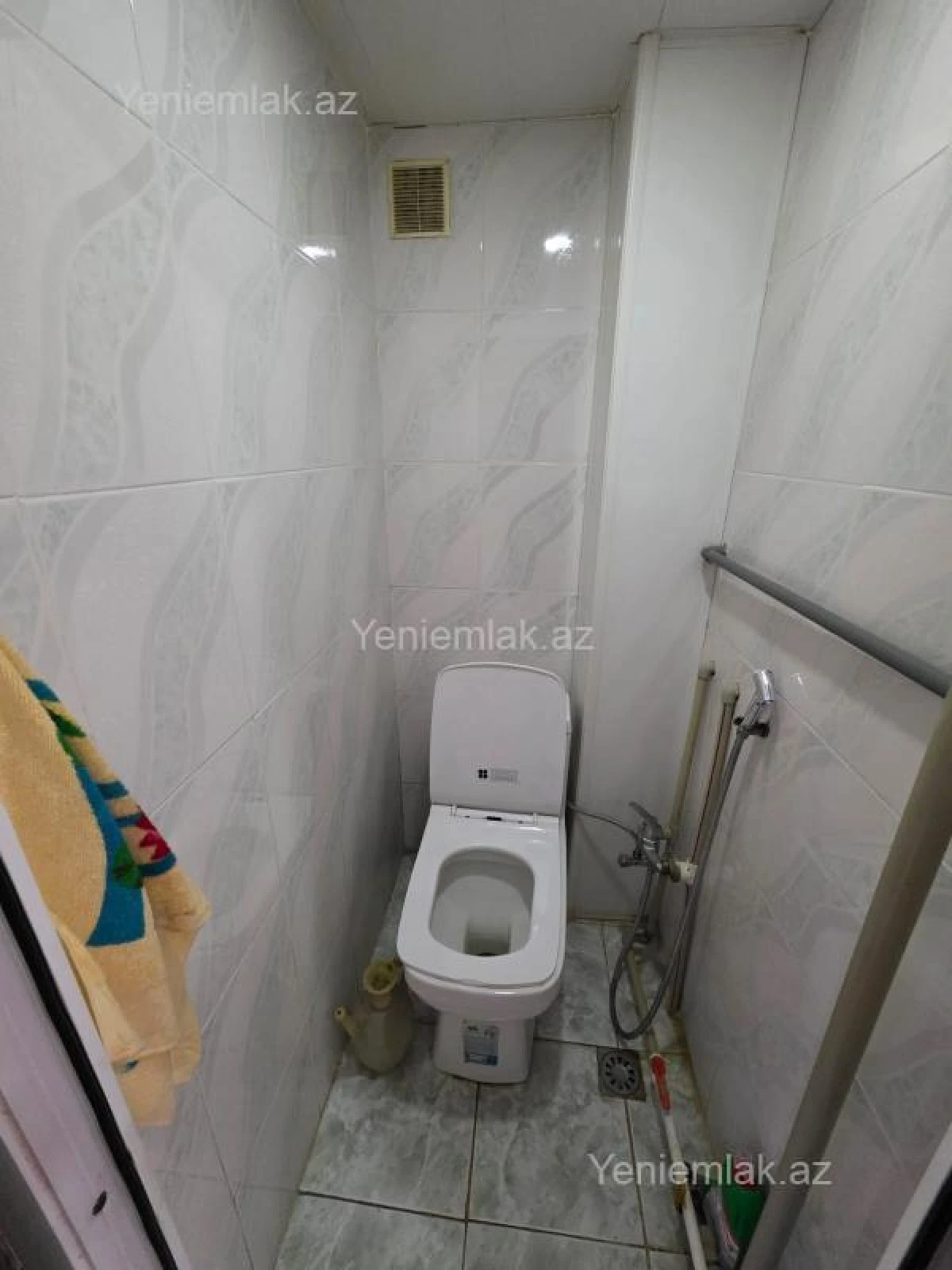 Satılır 3 otaqlı köhnə tikili 69 m²