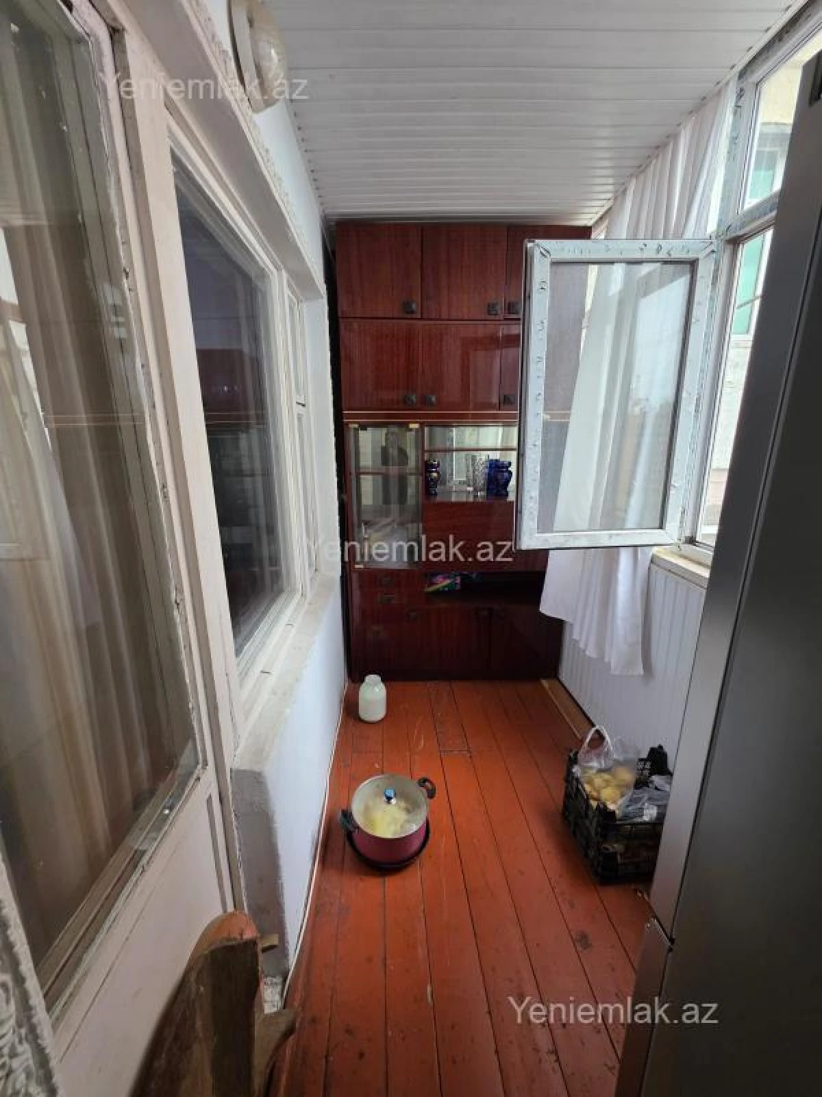 Satılır 3 otaqlı köhnə tikili 69 m²