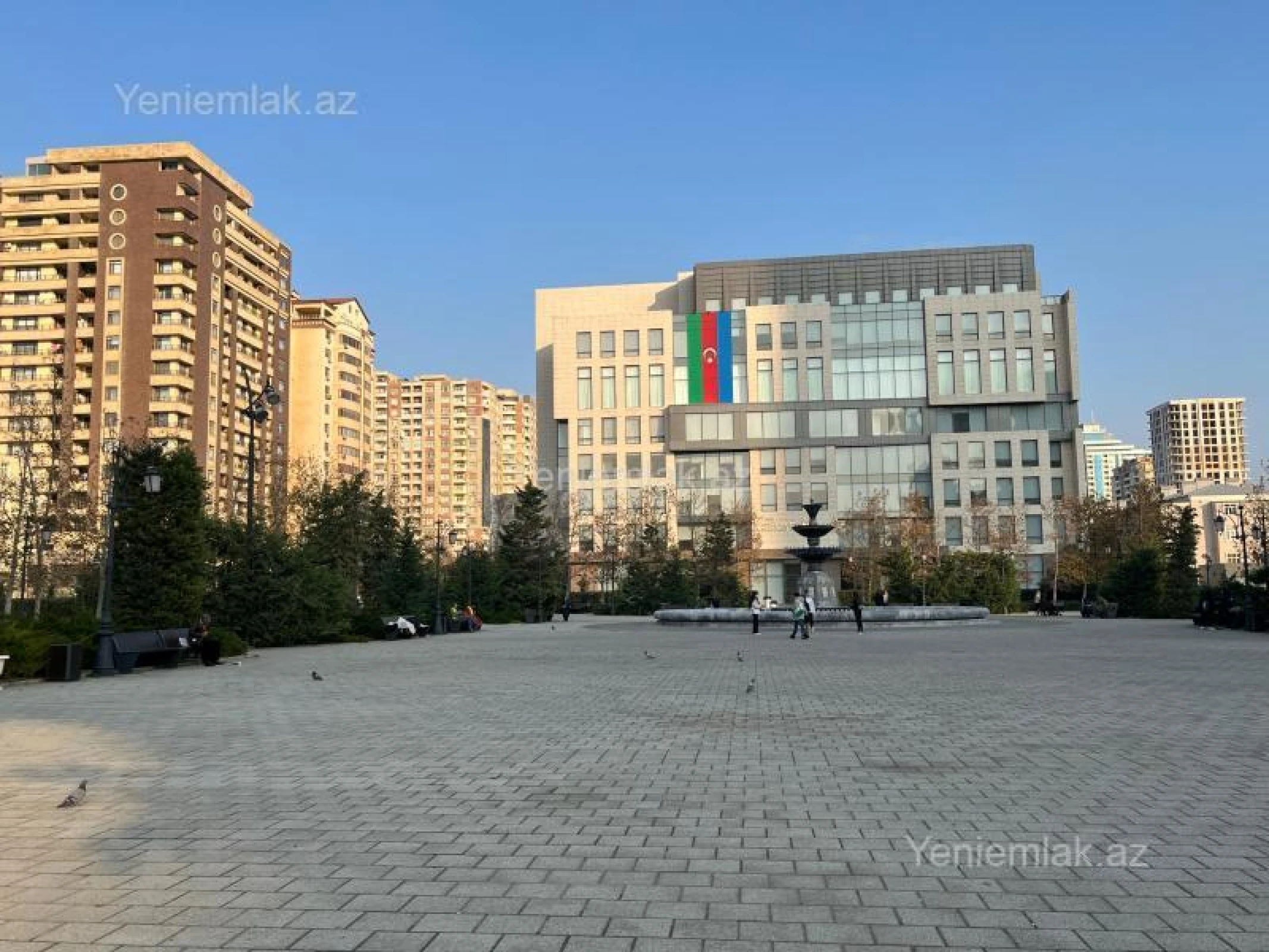 Satılır 2 otaqlı köhnə tikili 60 m²