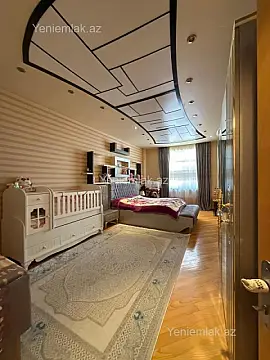 Satılır 5 otaqlı yeni tikili 285 m²