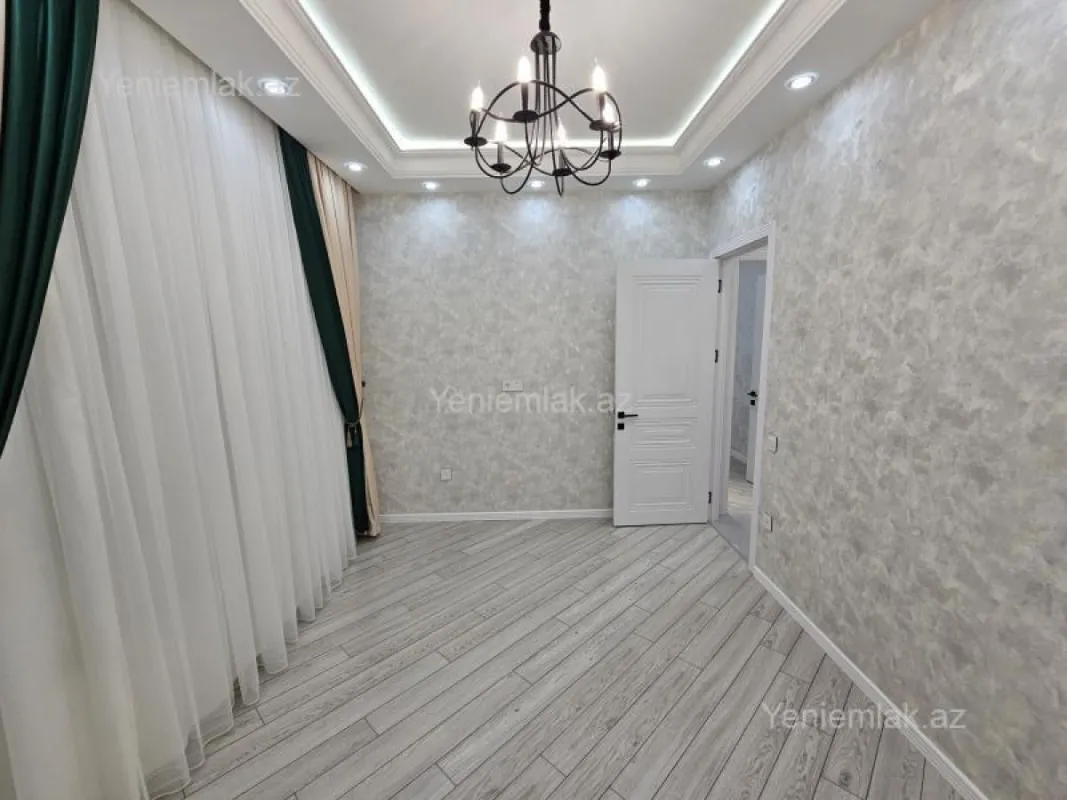 Satılır 3 otaqlı yeni tikili 95 m²