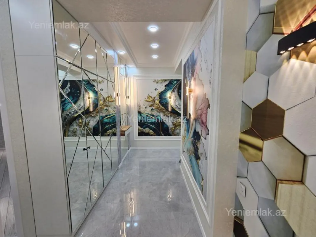 Satılır 3 otaqlı yeni tikili 95 m²