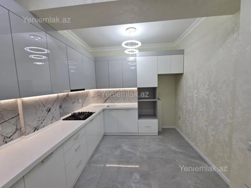 Satılır 3 otaqlı yeni tikili 95 m²