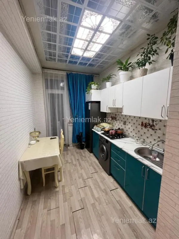Satılır 2 otaqlı yeni tikili 58 m²