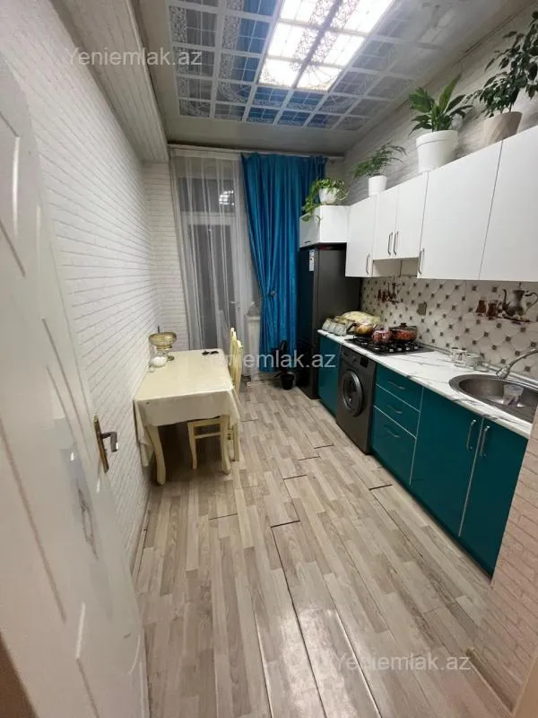 Satılır 2 otaqlı yeni tikili 58 m²