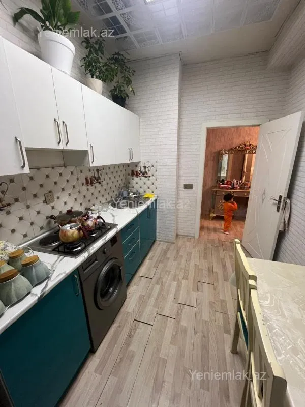 Satılır 2 otaqlı yeni tikili 58 m²