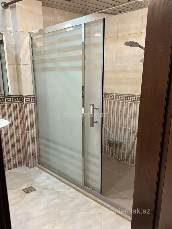 Satılır 2 otaqlı yeni tikili 105 m²