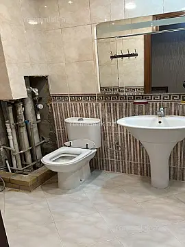 Satılır 2 otaqlı yeni tikili 105 m²