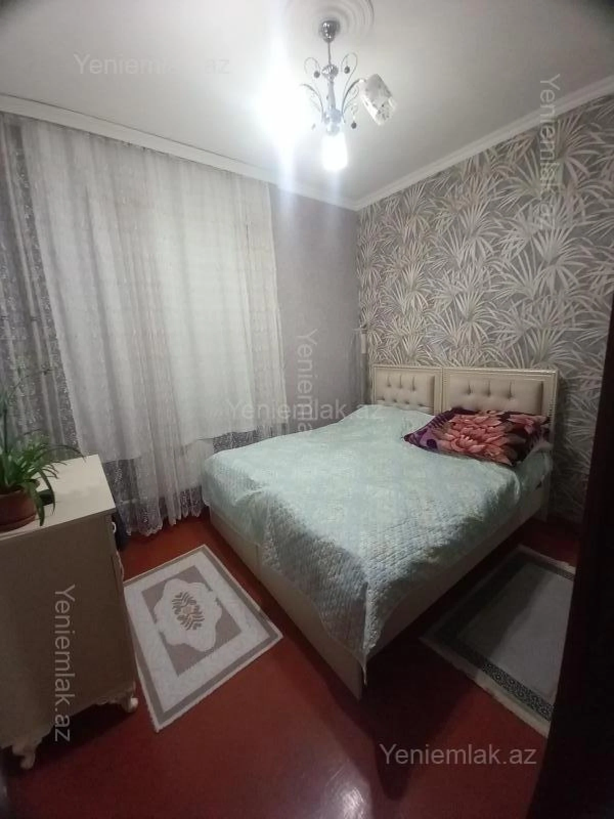 Satılır 3 otaqlı köhnə tikili 71.6 m²