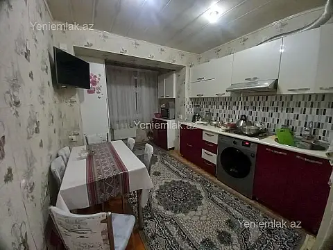 Satılır 3 otaqlı köhnə tikili 71.6 m²