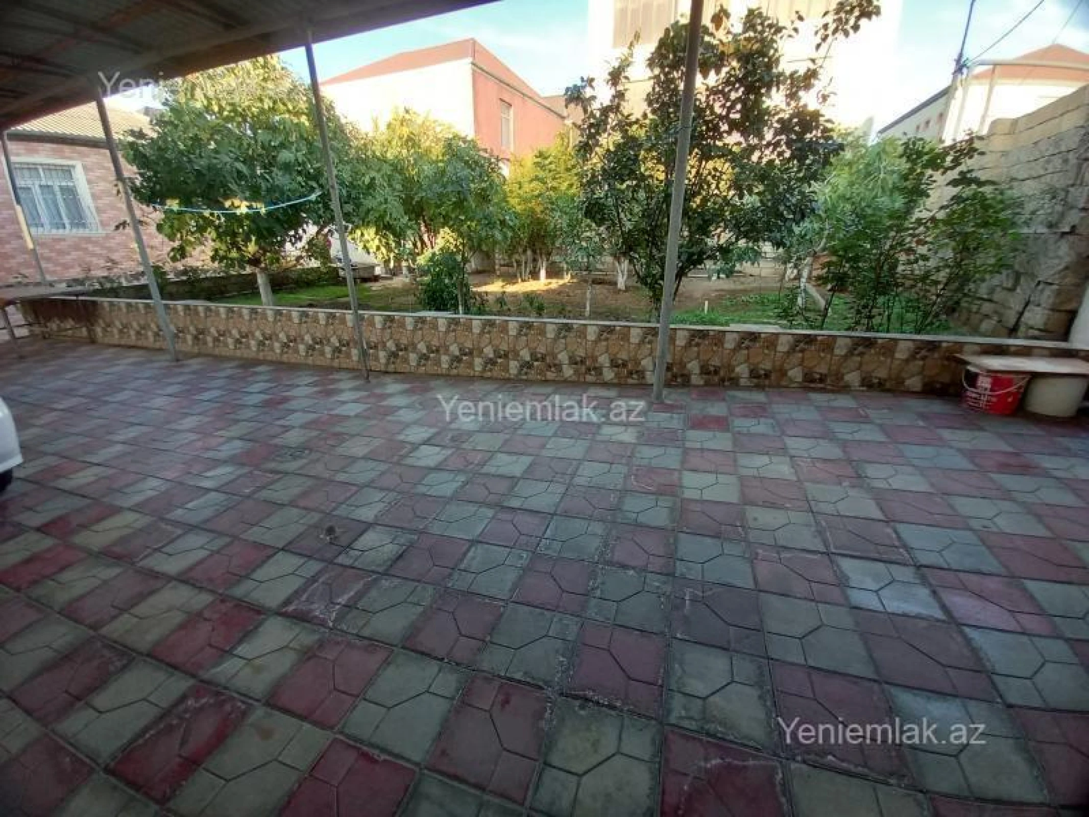 Satılır 4 otaqlı həyət evi 140 m²
