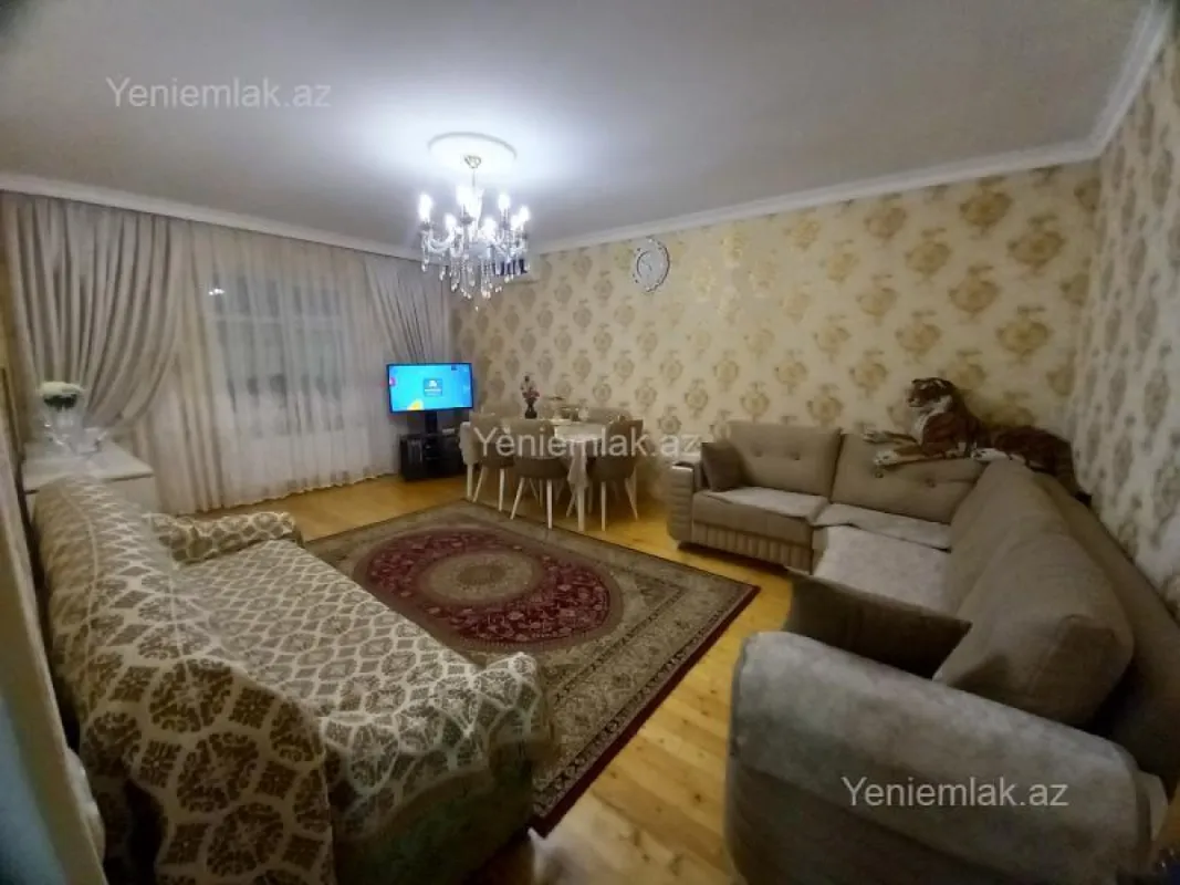 Satılır 4 otaqlı həyət evi 140 m²