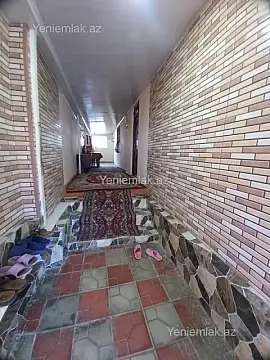 Satılır 4 otaqlı həyət evi 140 m²