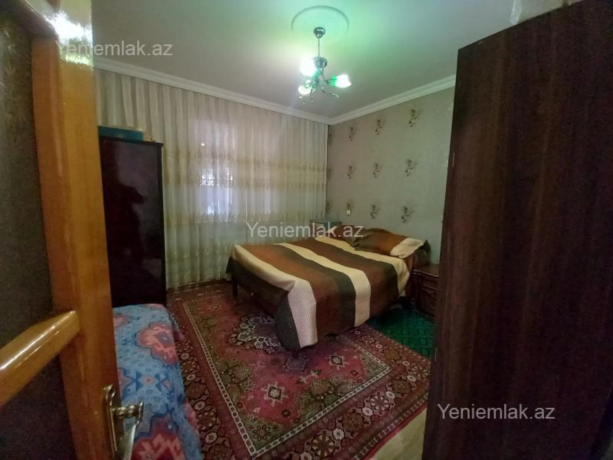 Satılır 4 otaqlı həyət evi 140 m²