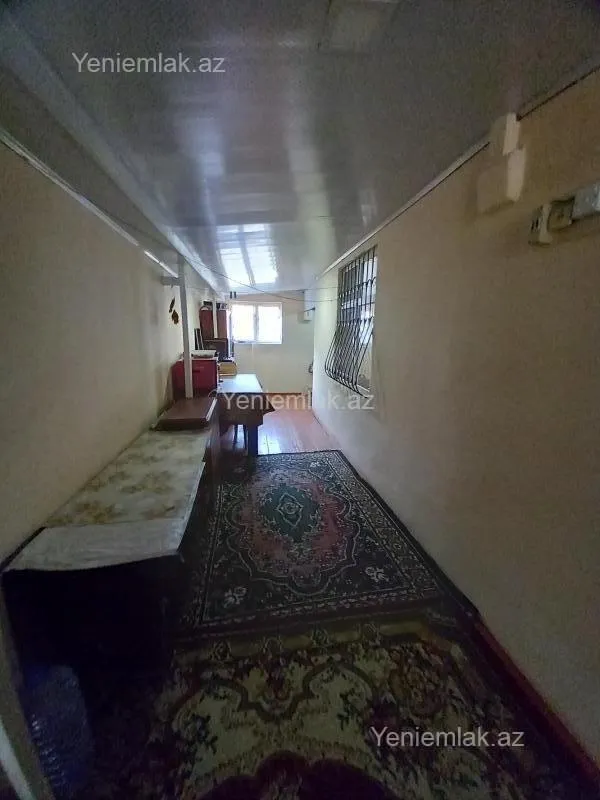 Satılır 4 otaqlı həyət evi 140 m²