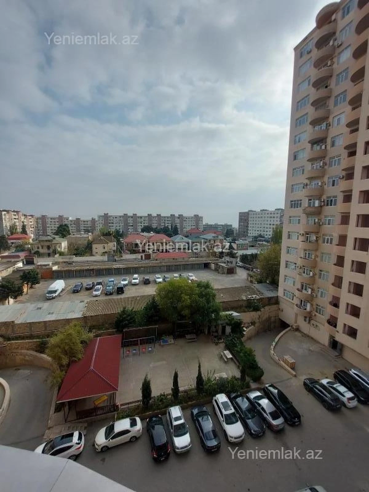 Satılır 3 otaqlı yeni tikili 83.5 m²