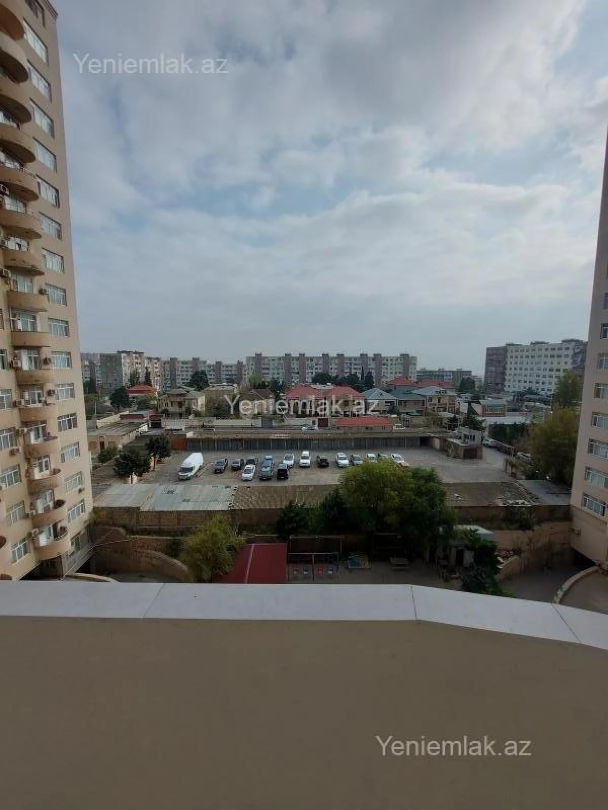 Satılır 3 otaqlı yeni tikili 83.5 m²