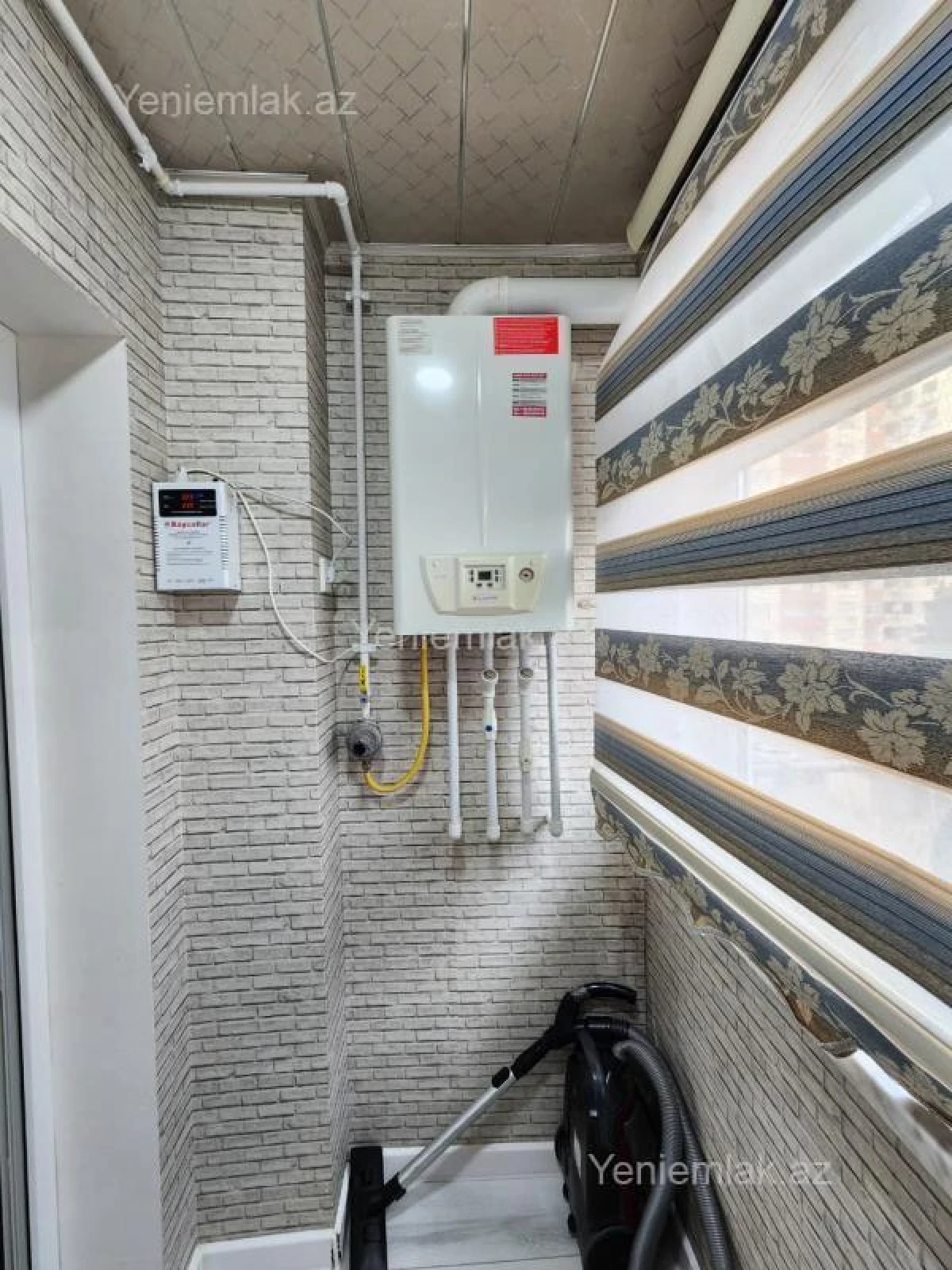 Satılır 4 otaqlı köhnə tikili 90 m²