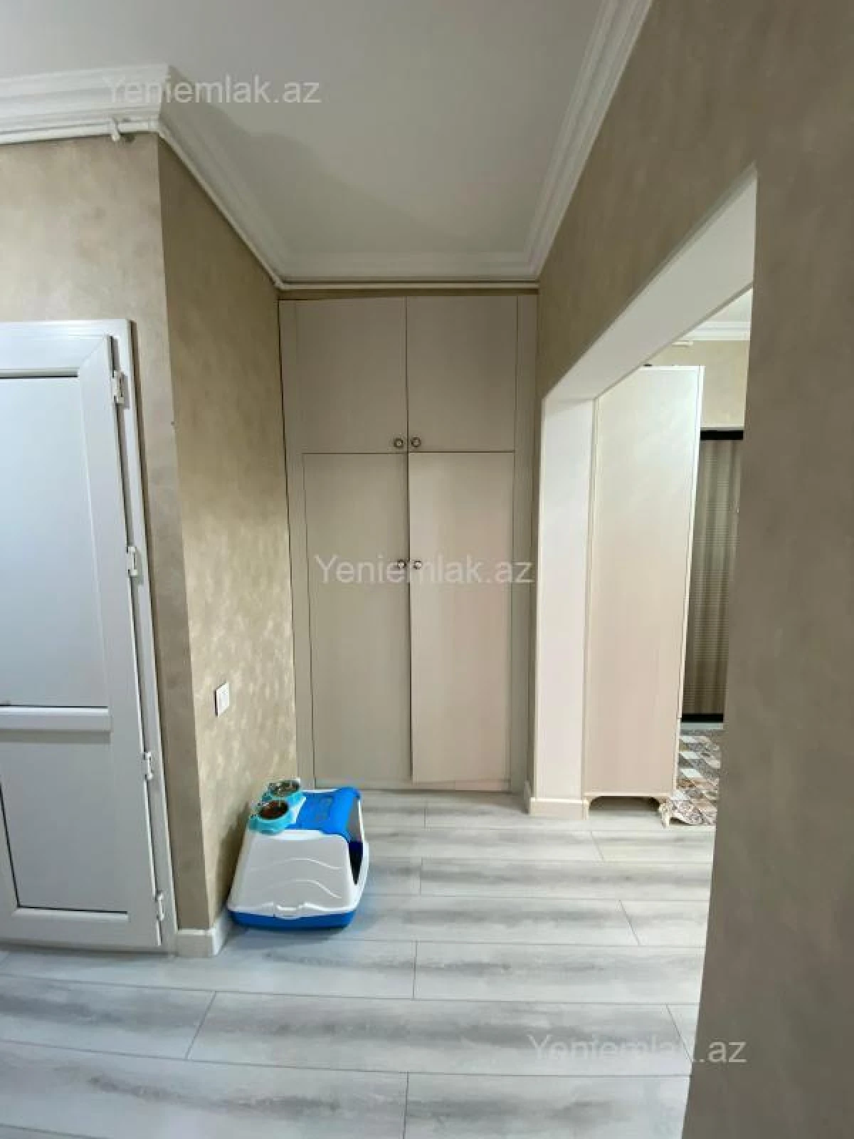 Satılır 4 otaqlı köhnə tikili 90 m²