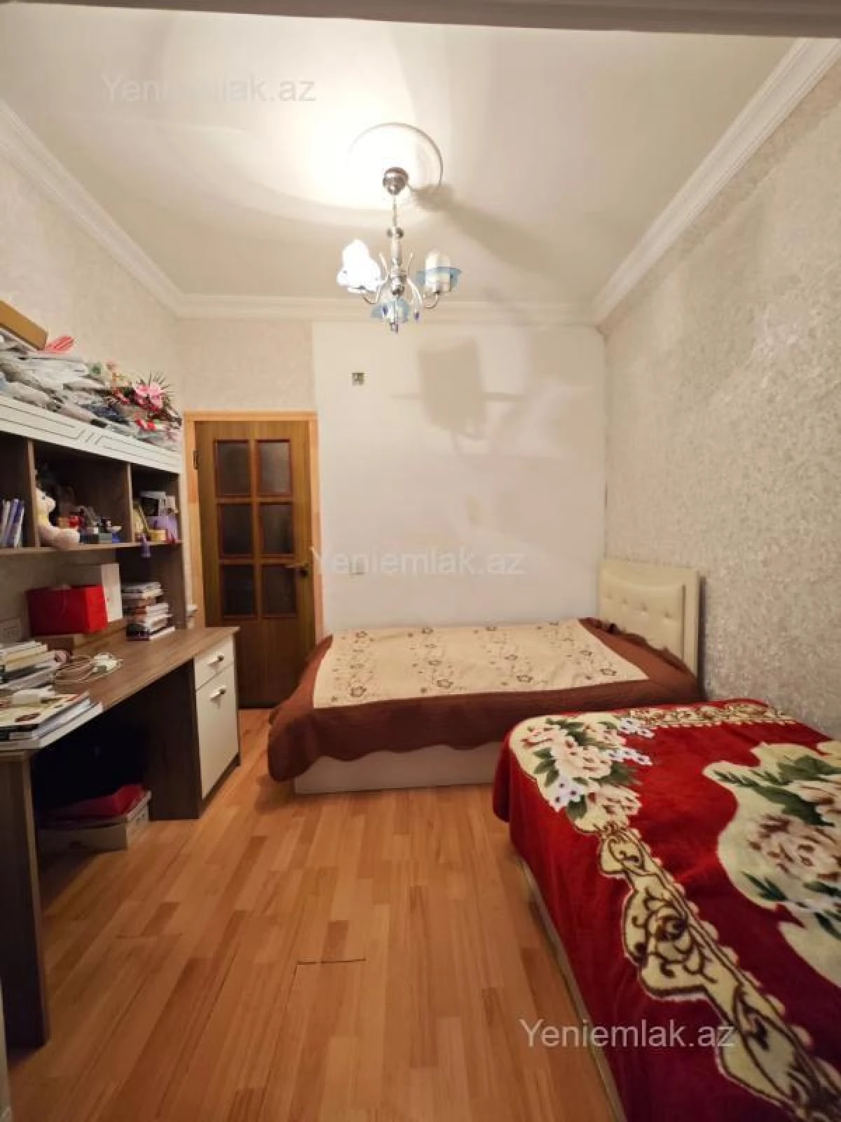 Satılır 2 otaqlı köhnə tikili 40 m²